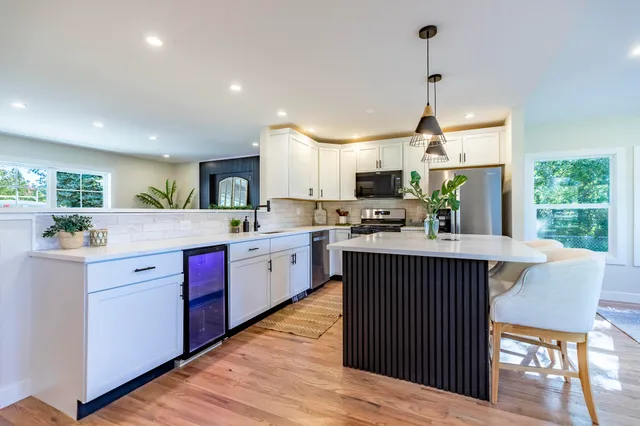 $499,900 | 544 Cedar Court, Munster, IN 46321