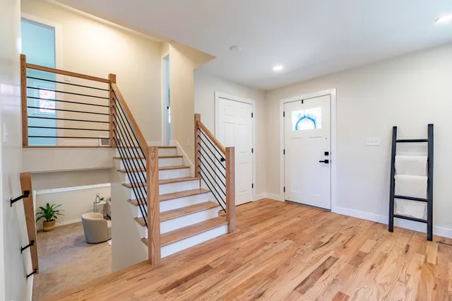 $499,900 | 544 Cedar Court, Munster, IN 46321