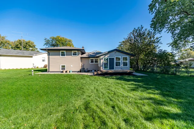 $499,900 | 544 Cedar Court, Munster, IN 46321