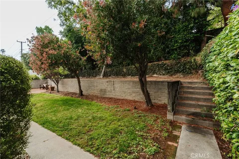 $1,325,000 | 135 Anita Drive, Pasadena, CA 91105