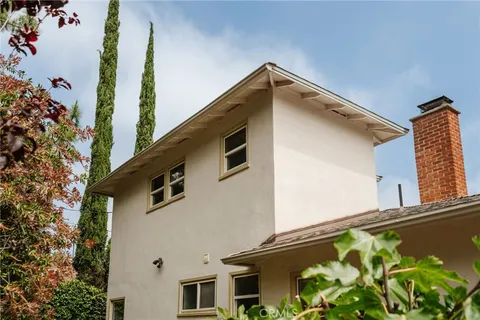 $1,325,000 | 135 Anita Drive, Pasadena, CA 91105