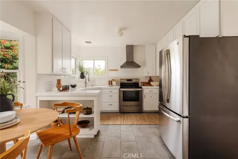$1,325,000 | 135 Anita Drive, Pasadena, CA 91105