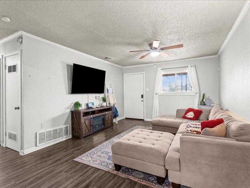 5310 24th Street Lubbock, TX 79407 - Photo 7 of 31 08-5310 24th St