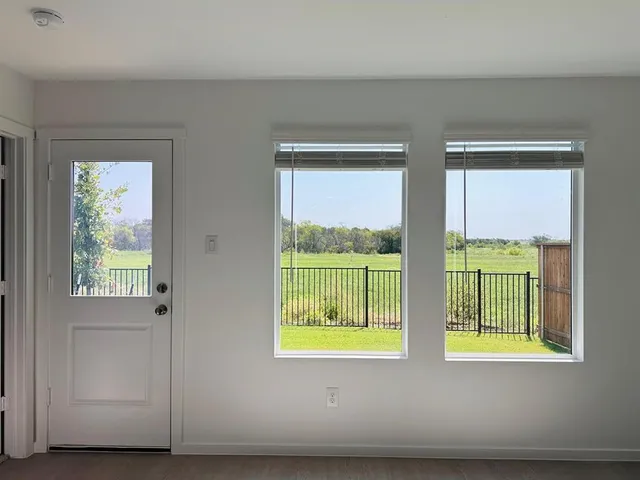 $1,850 | 6222 Tilden Avenue, Pilot Point, TX 76258