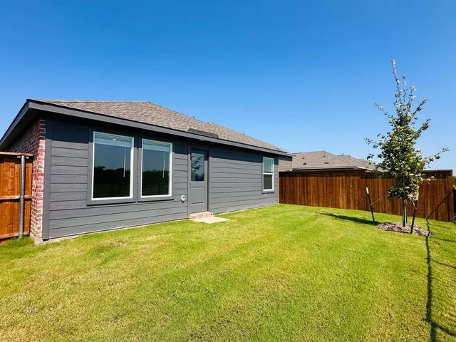 $1,850 | 6222 Tilden Avenue, Pilot Point, TX 76258