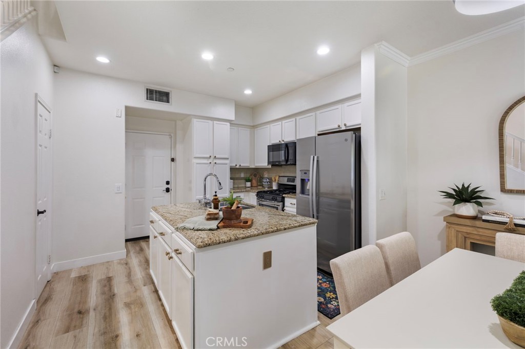 33 Quartz Lane Ladera Ranch, CA 92694 - Photo 9 of 30 Gallery Image 9