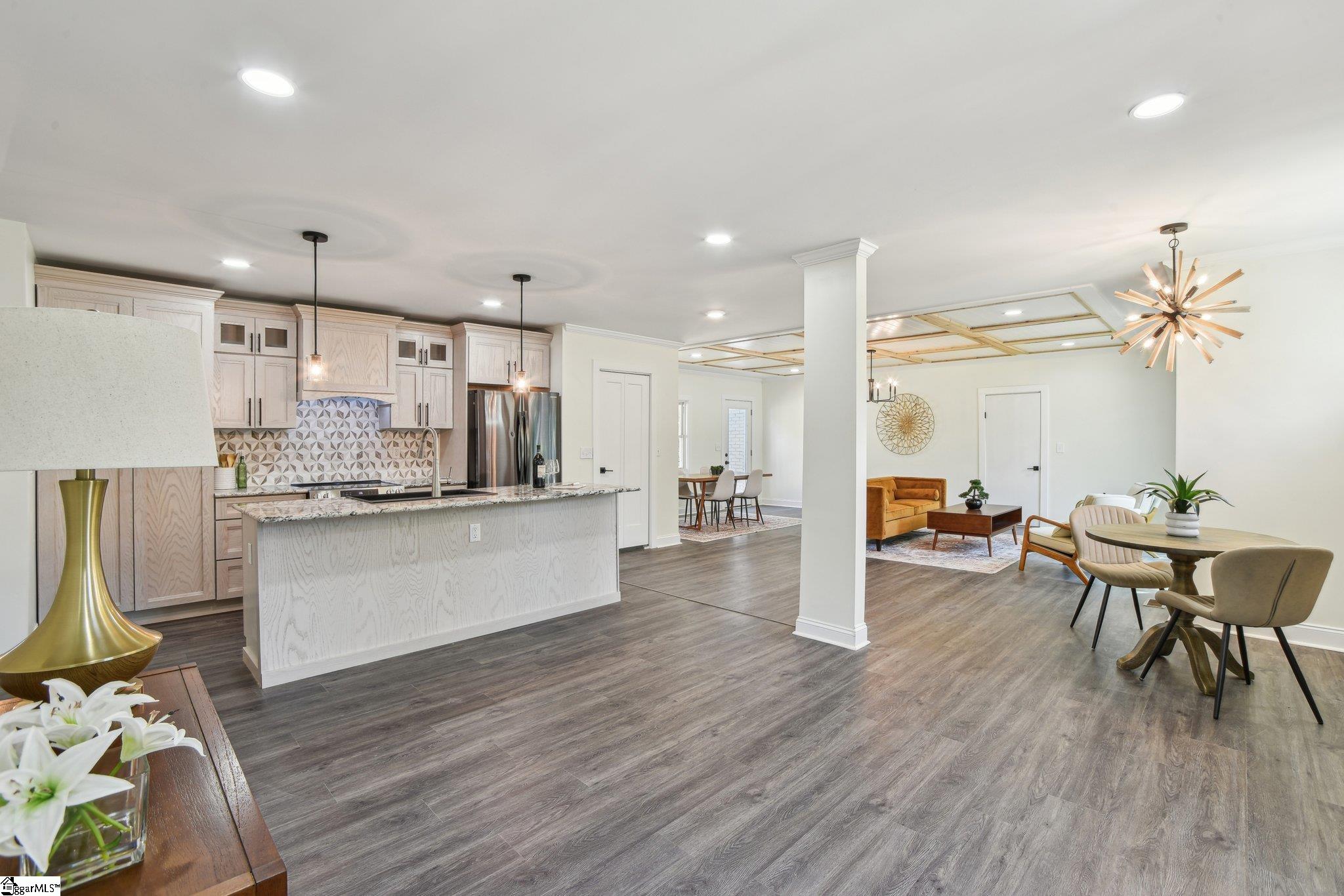 25 Holmes Drive Greenville, SC 29609 - Photo 11 of 30