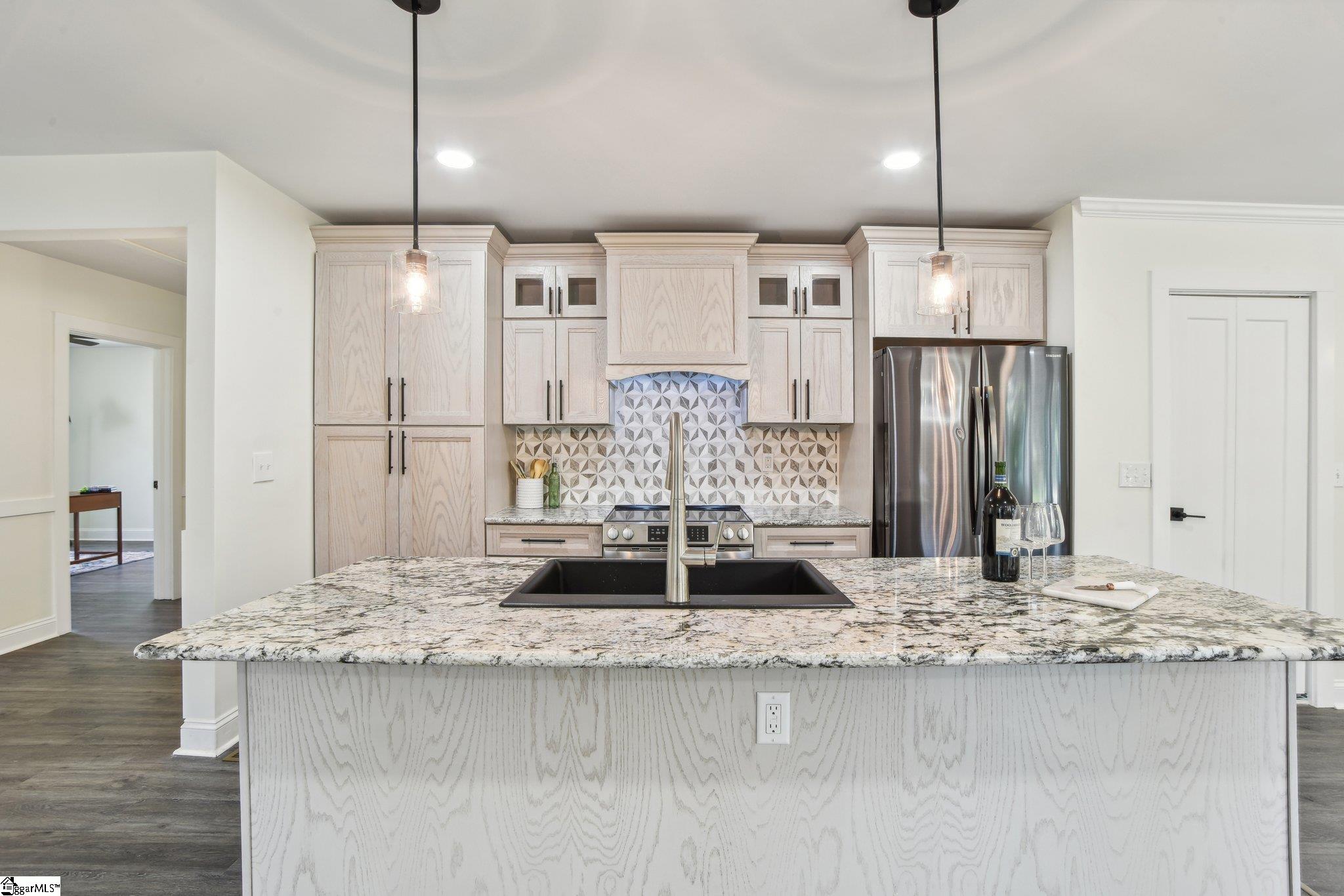 25 Holmes Drive Greenville, SC 29609 - Photo 18 of 30