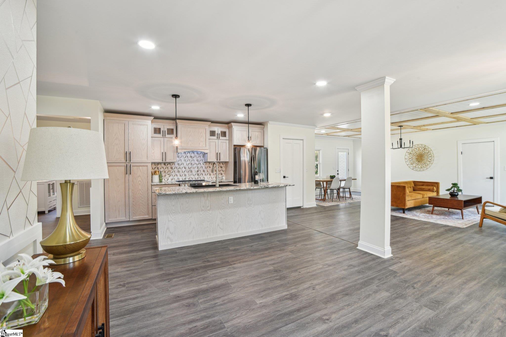 25 Holmes Drive Greenville, SC 29609 - Photo 7 of 30