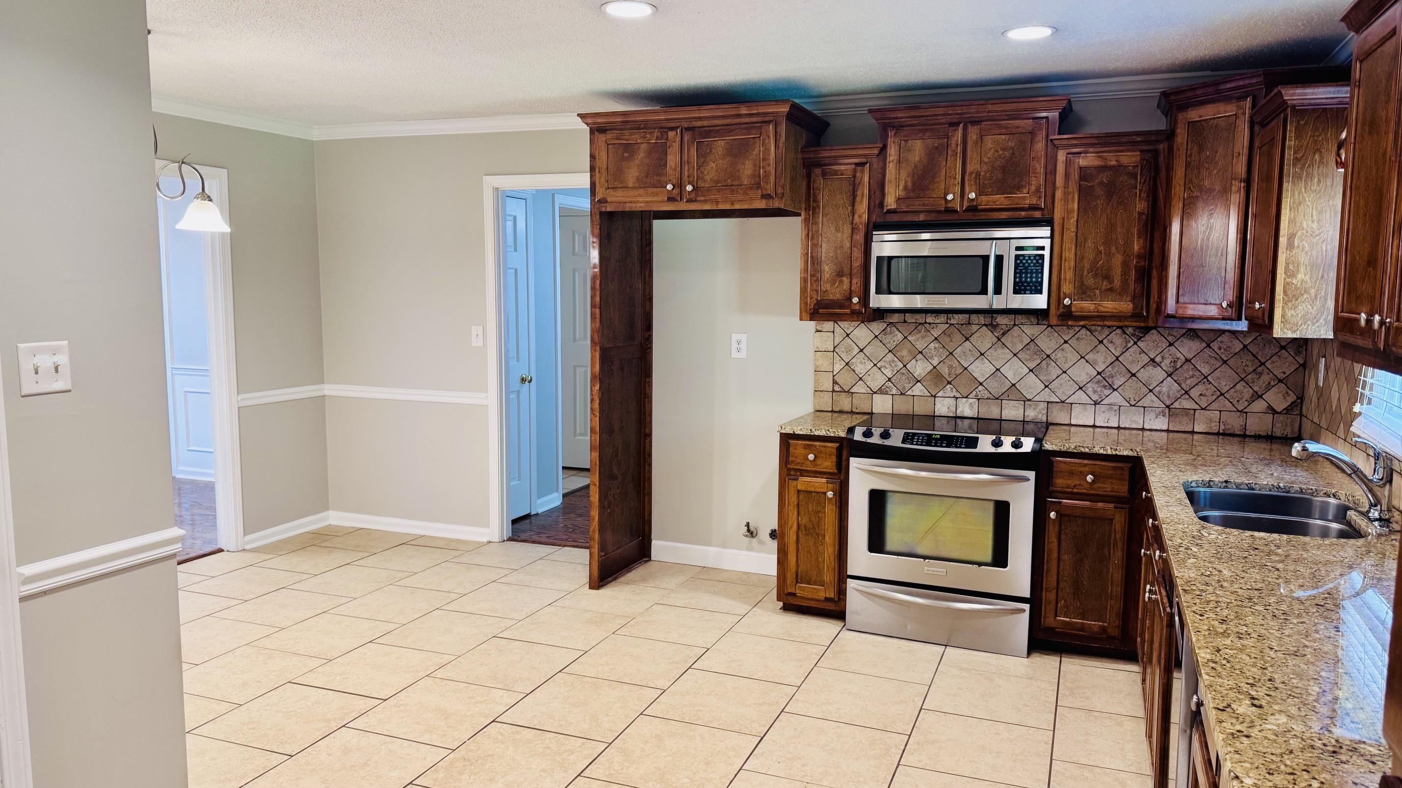1834 Brierbrook Road Germantown, TN 38138 - Photo 7 of 19