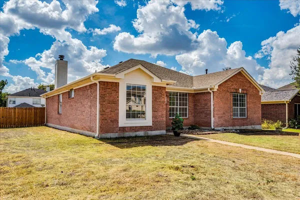 $320,000 | 1021 Black Locust Drive West, Pflugerville, TX 78660