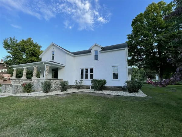$314,900 | 24195 Third Avenue, Mattawan, MI 49071