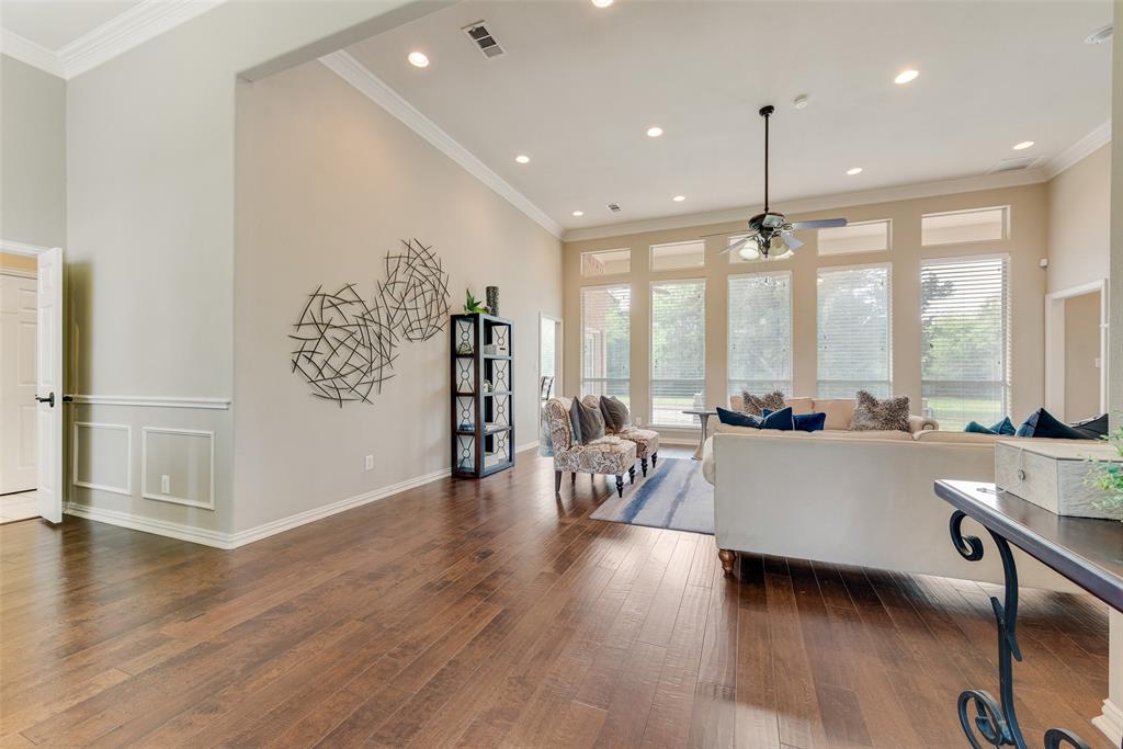 102 Dobbs Road Lake Dallas, TX 76208 - Photo 14 of 35