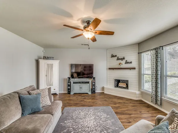 $484,999 | 21206 Villa Valencia, San Antonio, TX 78258