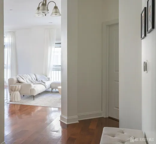 $385,000 | 2035 Route 33 Robbinsville Nj 08691, Unit 204, Hightstown, NJ 08520