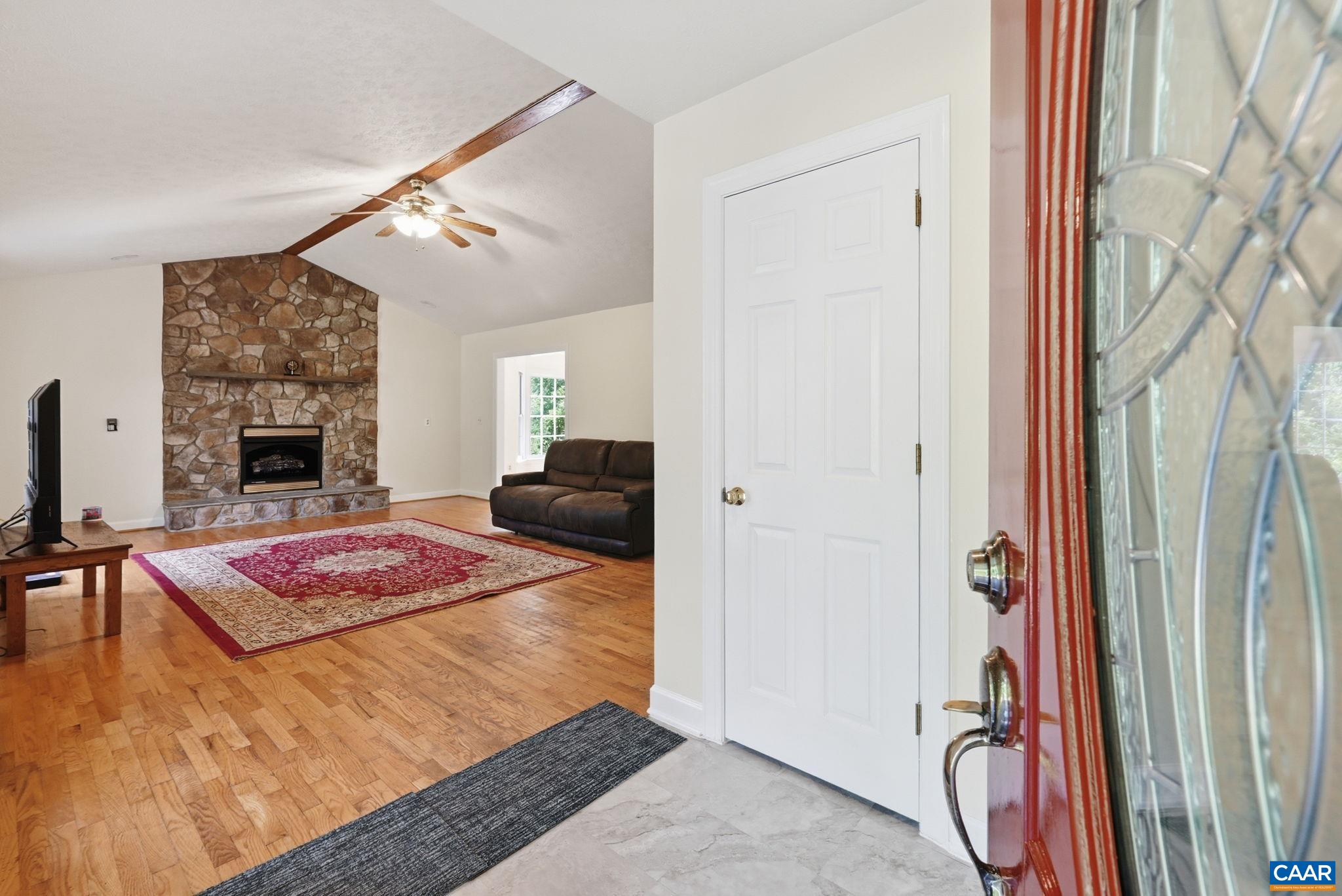 418 Poplar Lake Road Stanardsville, VA 22973 - Photo 6 of 74