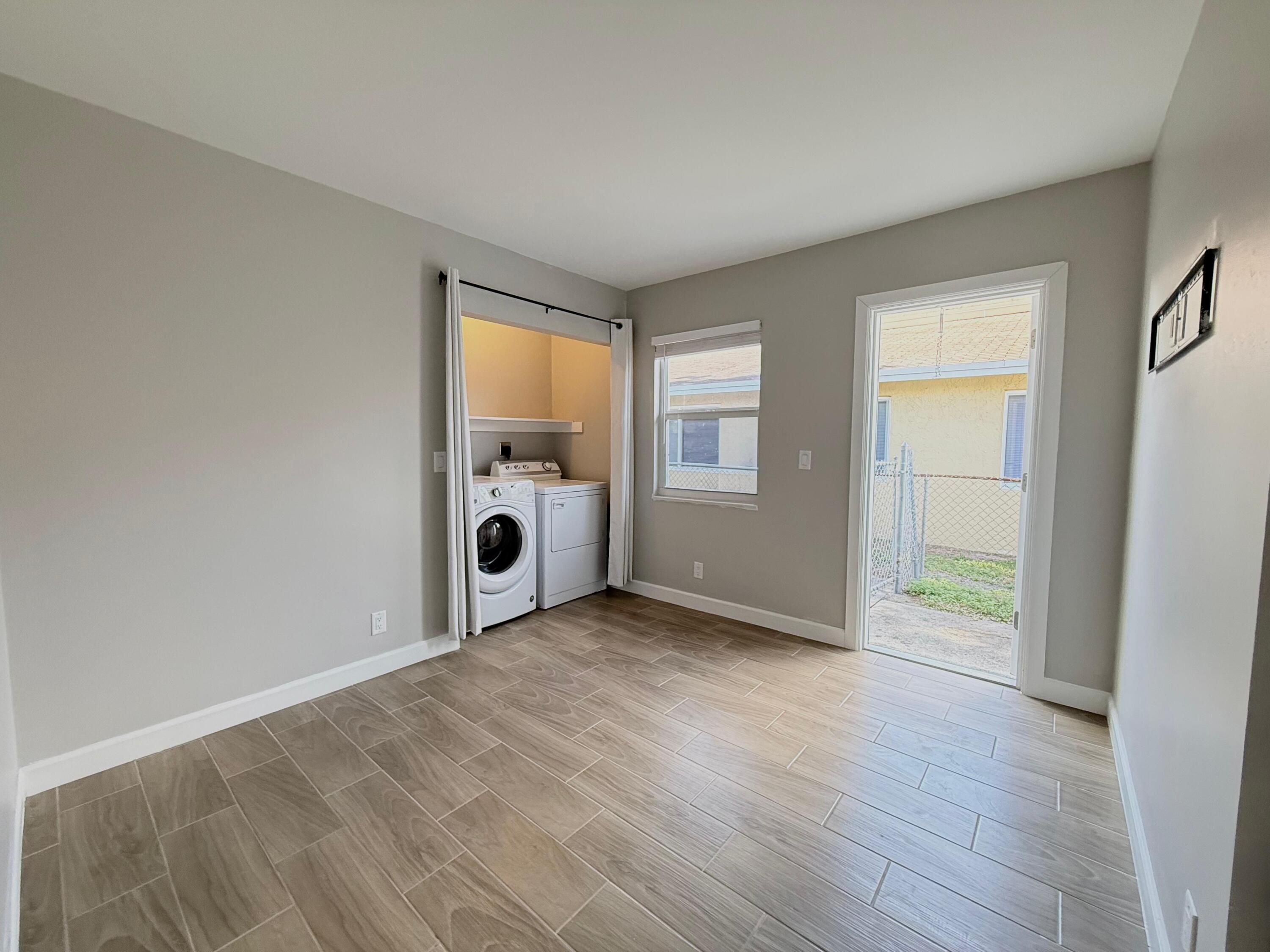 1001 West 9th Street, Unit B Riviera Beach, FL 33404 - Photo 14 of 20 WhatsApp Image 2025-12-22 at 16.44.04 (6