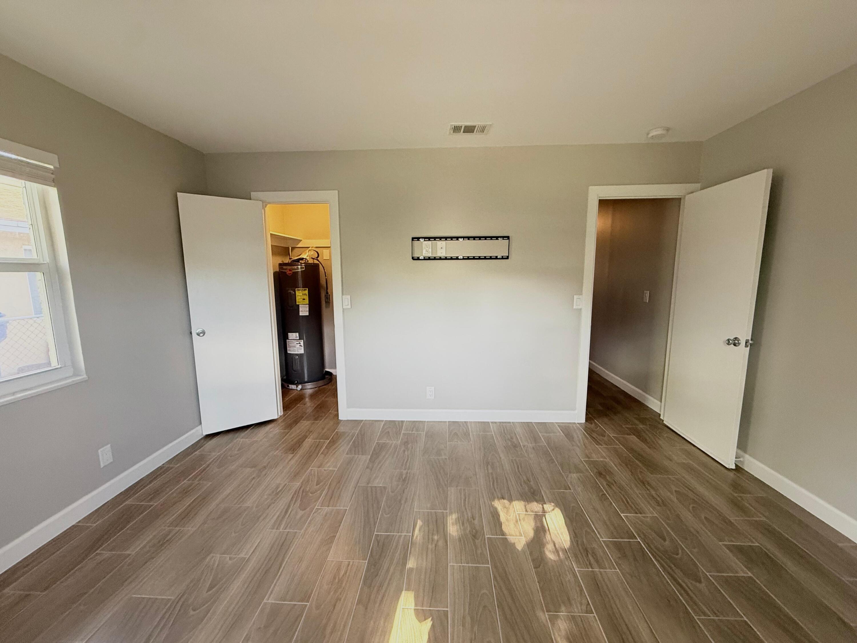 1001 West 9th Street, Unit B Riviera Beach, FL 33404 - Photo 18 of 20 WhatsApp Image 2025-12-22 at 16.44.05