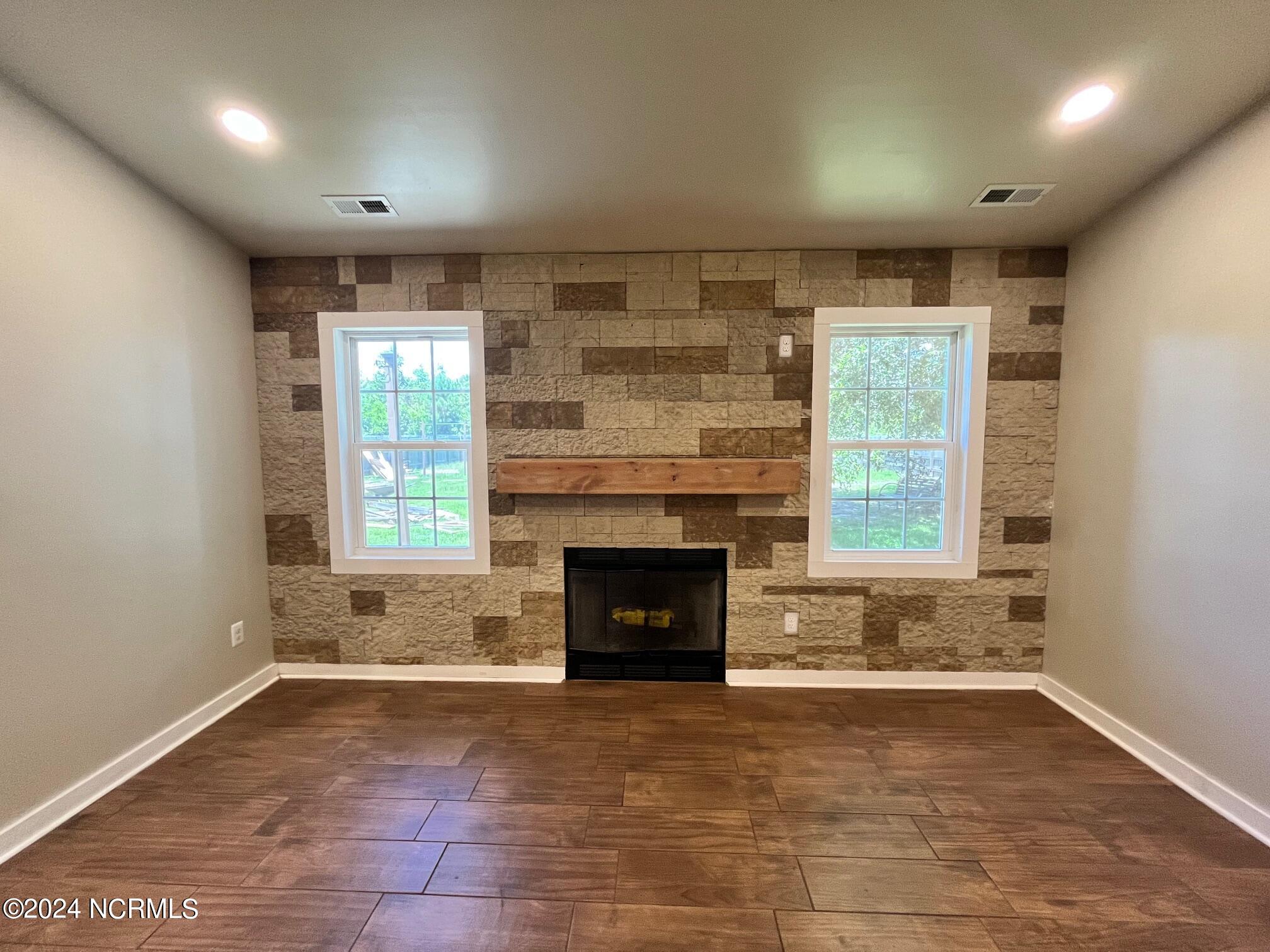 112 Jenna Rea Road Hubert, NC 28539 - Photo 16 of 25 IMG_5369