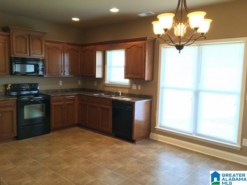 5507 Timber Leaf Way Bessemer, AL 35022 - Photo 11 of 26