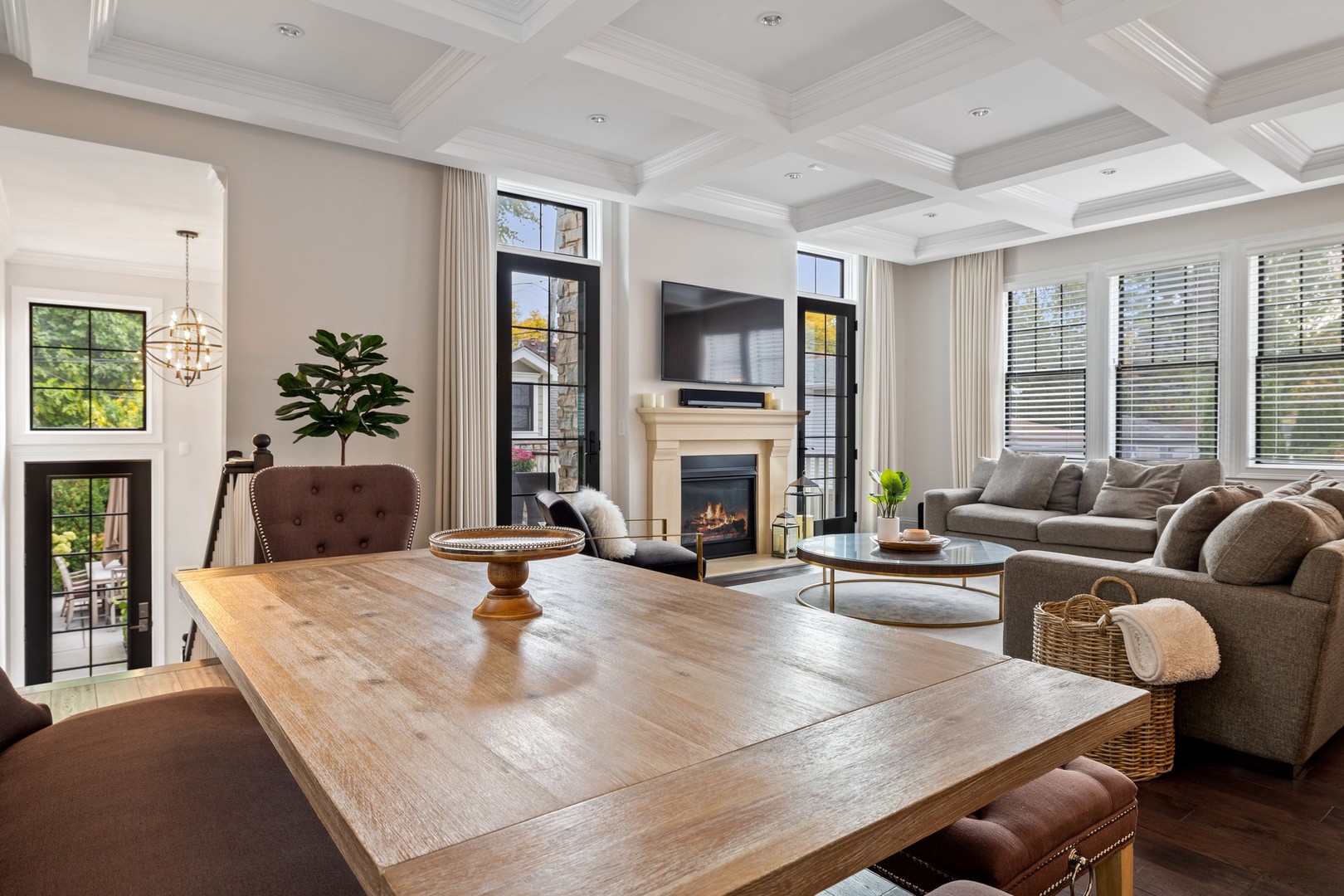 3939 North Kenneth Avenue Chicago, IL 60641 - Photo 14 of 50