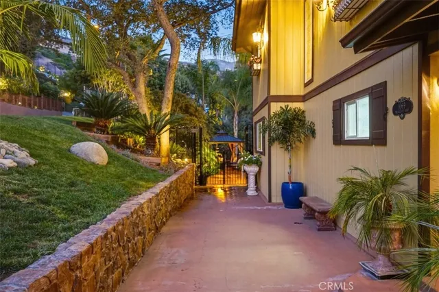 $2,289,500 | 1069 Briarcliff Road, Monrovia, CA 91016