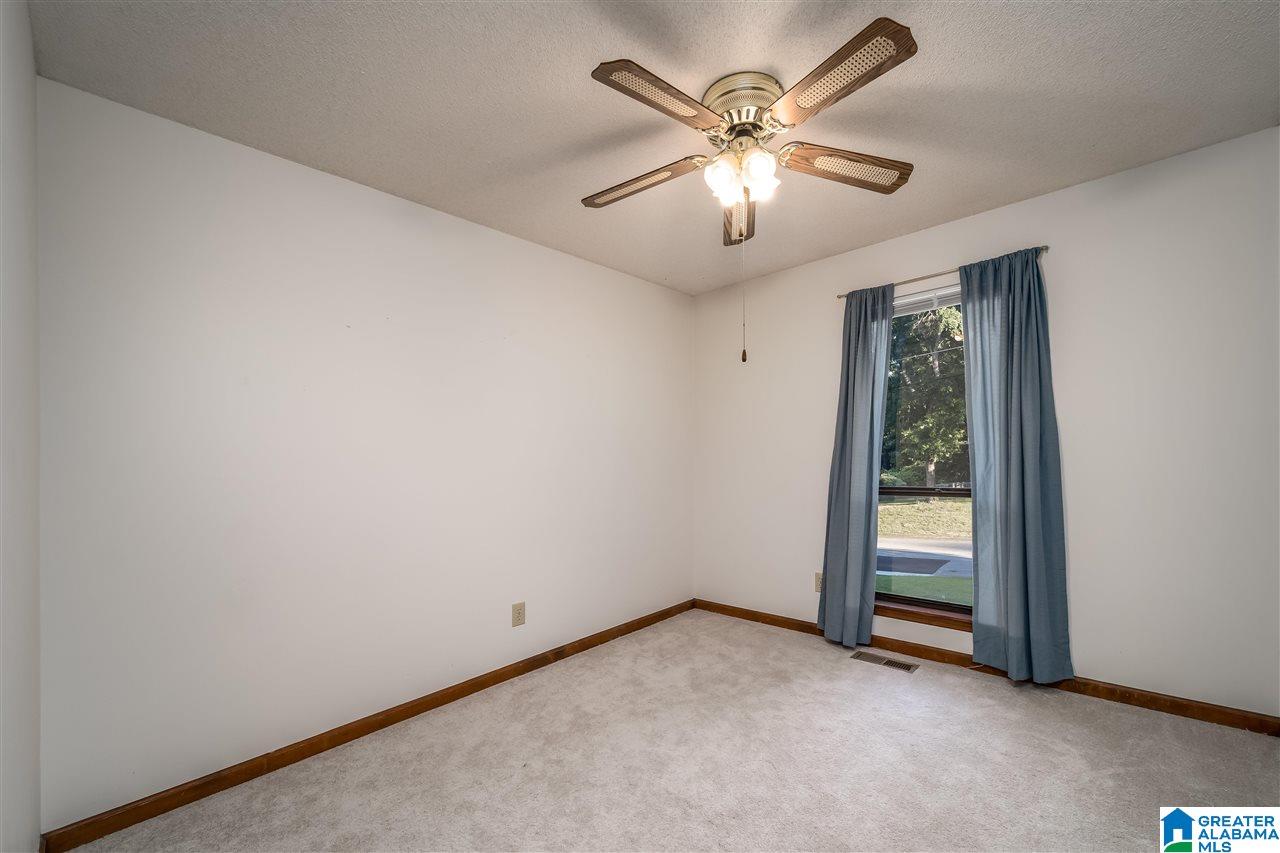1210 6th Avenue Northwest Alabaster, AL 35007 - Photo 11 of 22
