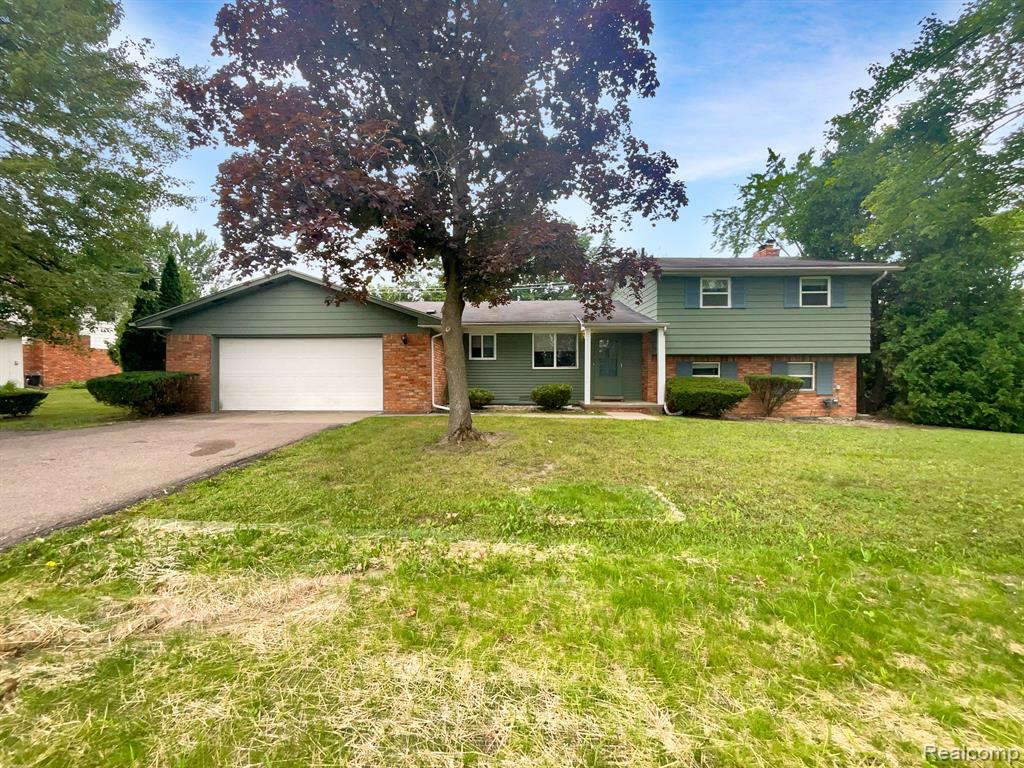 26305 Middlebelt Road Farmington Hills, MI 48334 - Photo 1 of 20
