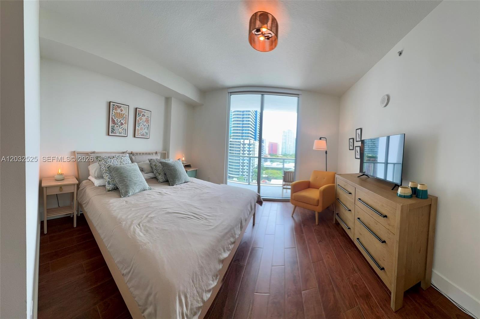 79 Southwest 12th Street, Unit 1502 Miami, FL 33130 - Photo 12 of 32