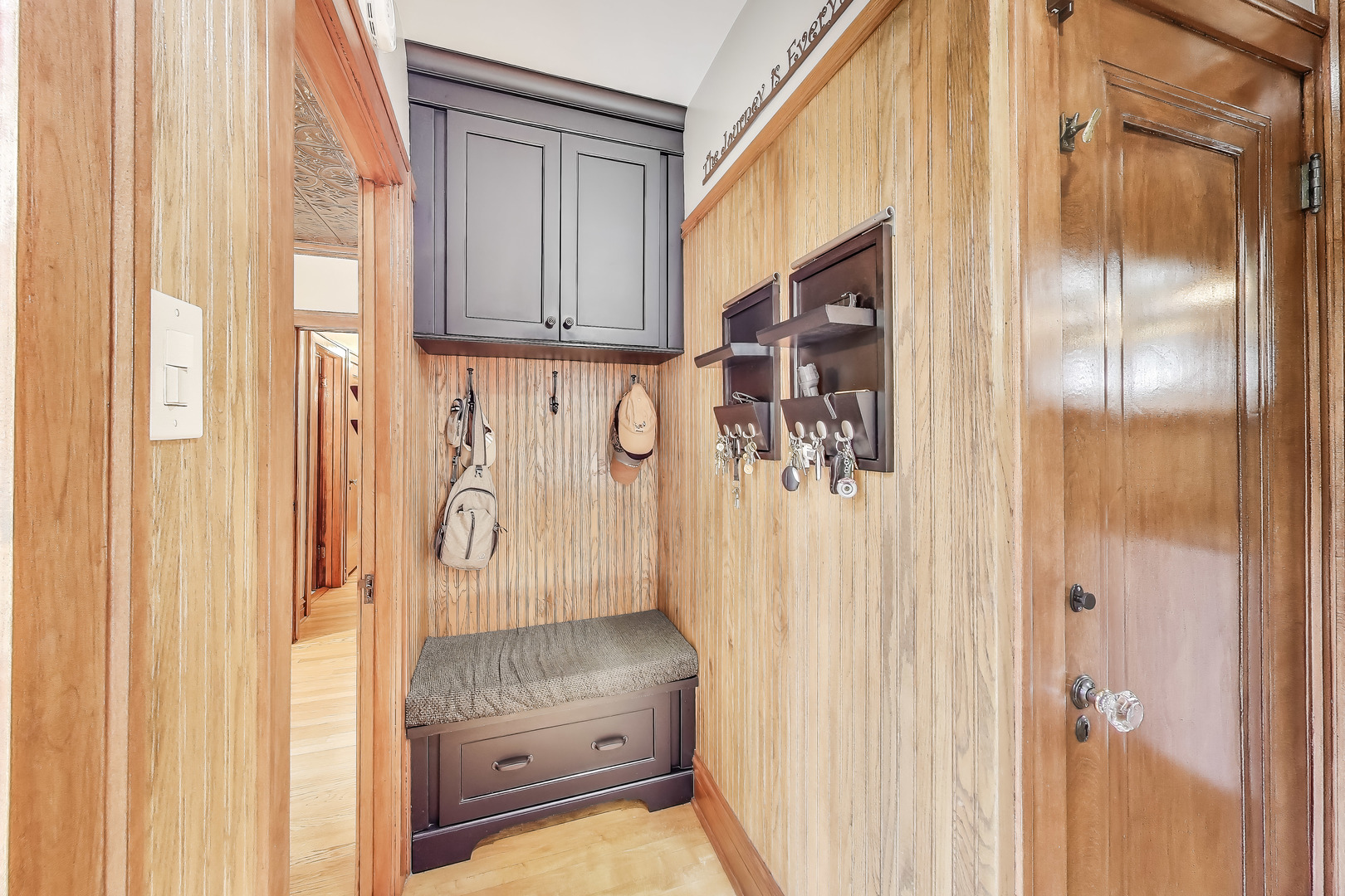 210 Berry Parkway Park Ridge, IL 60068 - Photo 23 of 30 a bathroom with a shower