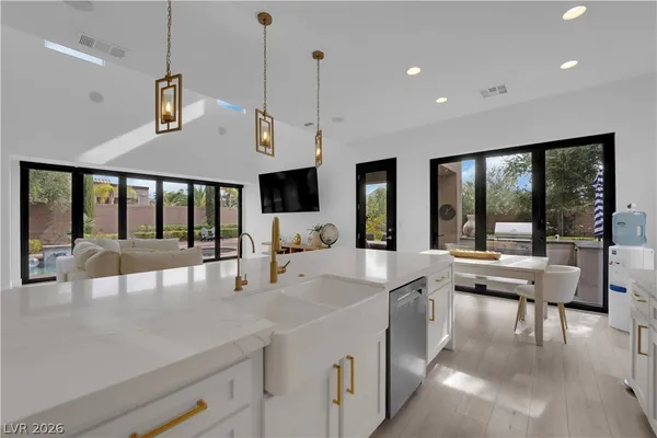 $1,400,000 | 2407 Antrim Irish Drive, Henderson, NV 89044