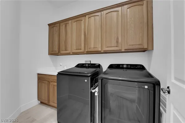 $1,400,000 | 2407 Antrim Irish Drive, Henderson, NV 89044