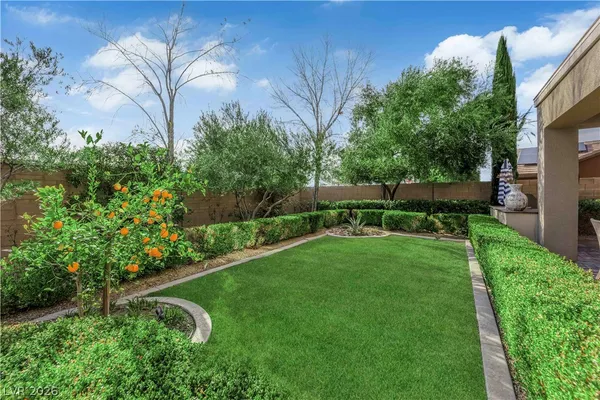 $1,400,000 | 2407 Antrim Irish Drive, Henderson, NV 89044