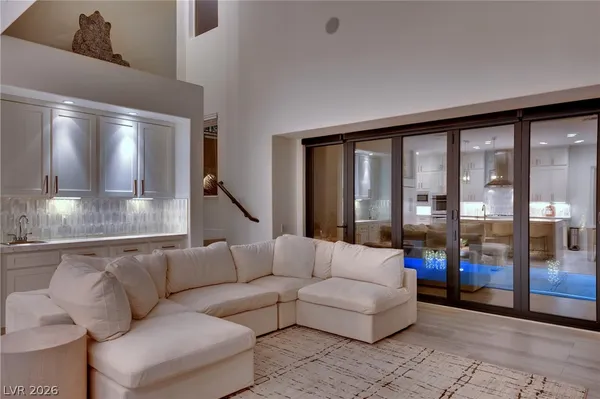 $1,400,000 | 2407 Antrim Irish Drive, Henderson, NV 89044