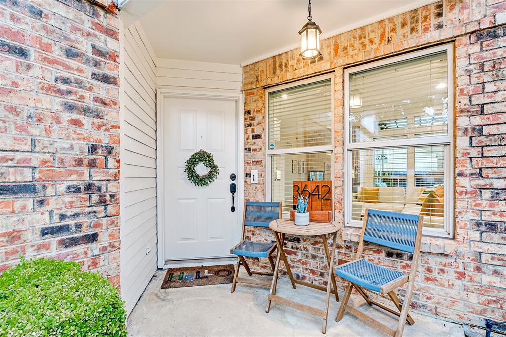 3642 Word Street Dallas, TX 75204 - Photo 26 of 29 a living room with furniture and a window