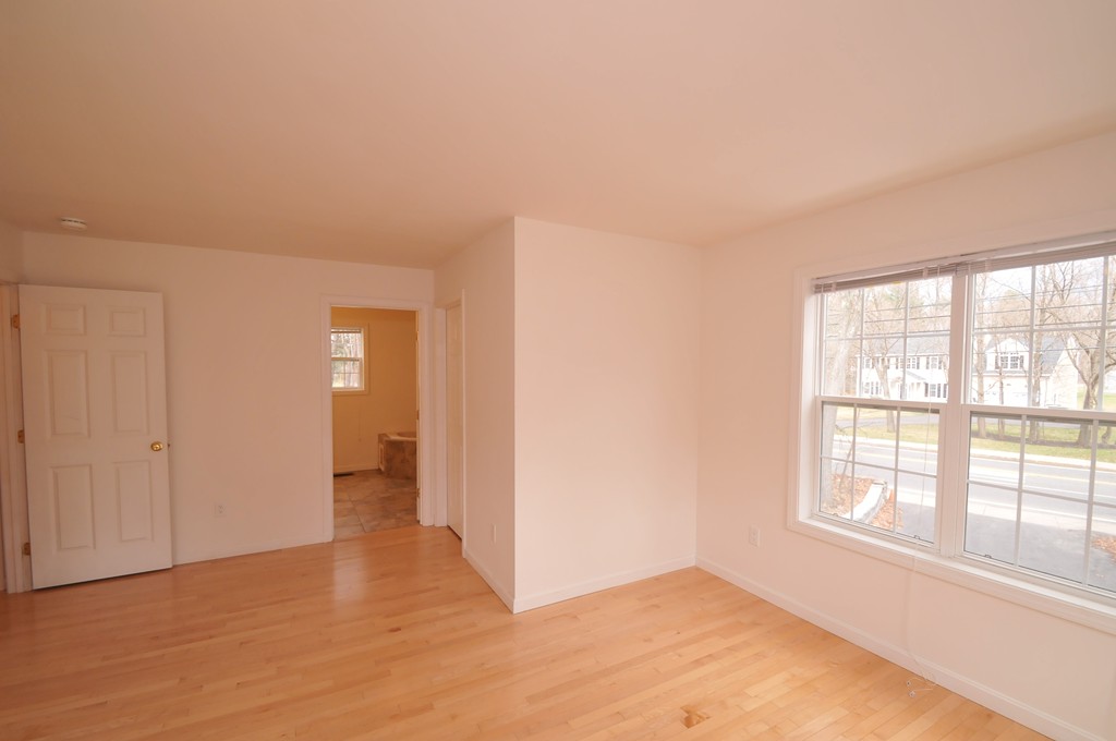 187 Potter Road Framingham, MA 01701 - Photo 18 of 30