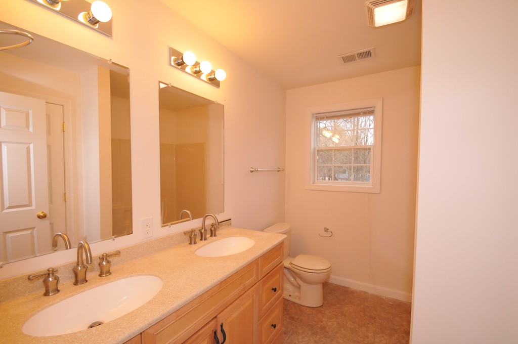 187 Potter Road Framingham, MA 01701 - Photo 20 of 30