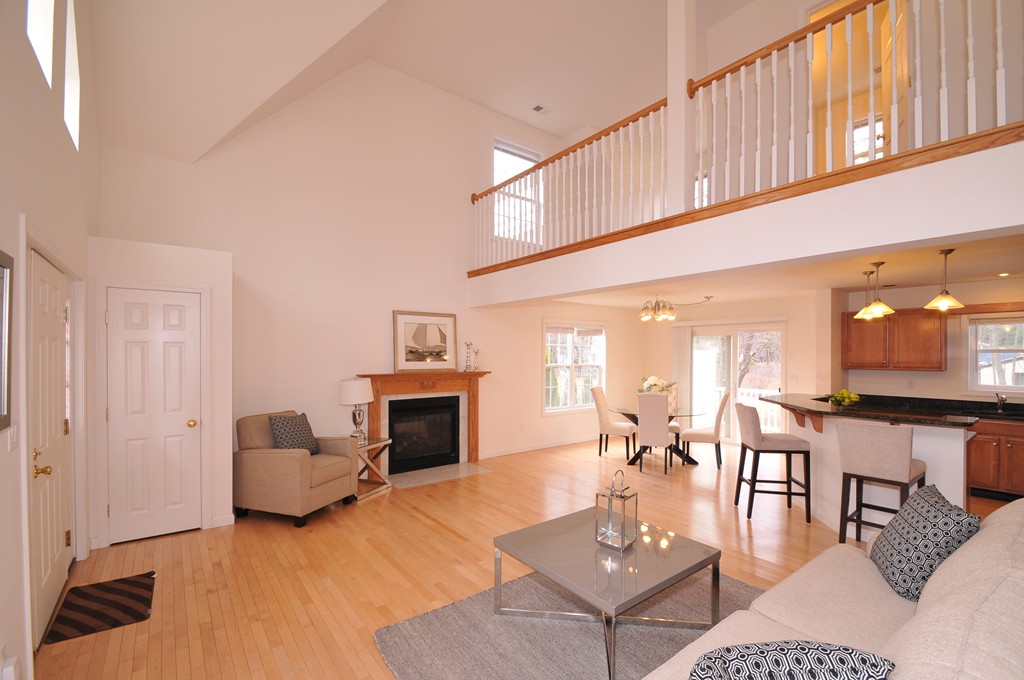187 Potter Road Framingham, MA 01701 - Photo 3 of 30