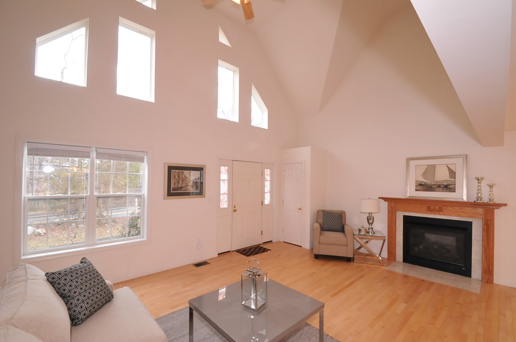 187 Potter Road Framingham, MA 01701 - Photo 9 of 30