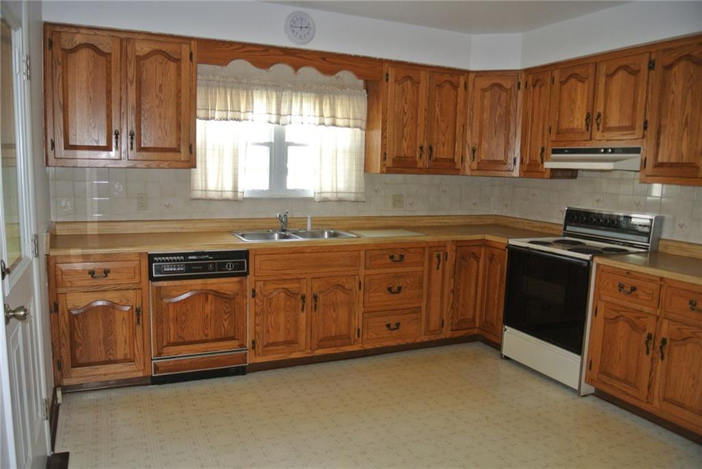 141 Shaffer Road Leechburg, PA 15656 - Photo 4 of 24