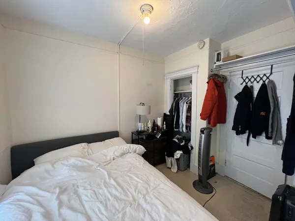 $1,975 | 76 Myrtle Street, Unit 2, Boston, MA 02114