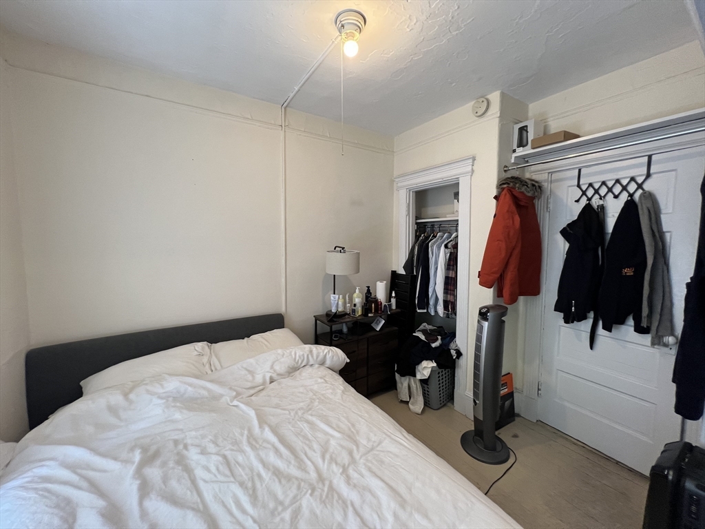 76 Myrtle Street, Unit 2 Boston, MA 02114 - Photo 7 of 9