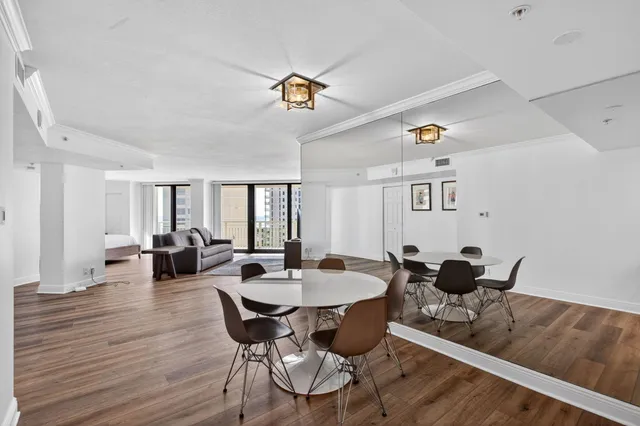 $739,000 | 3000 North Ocean Drive, Unit 14G, Singer Island, FL 33404