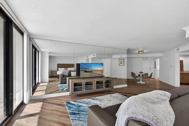 $739,000 | 3000 North Ocean Drive, Unit 14G, Singer Island, FL 33404