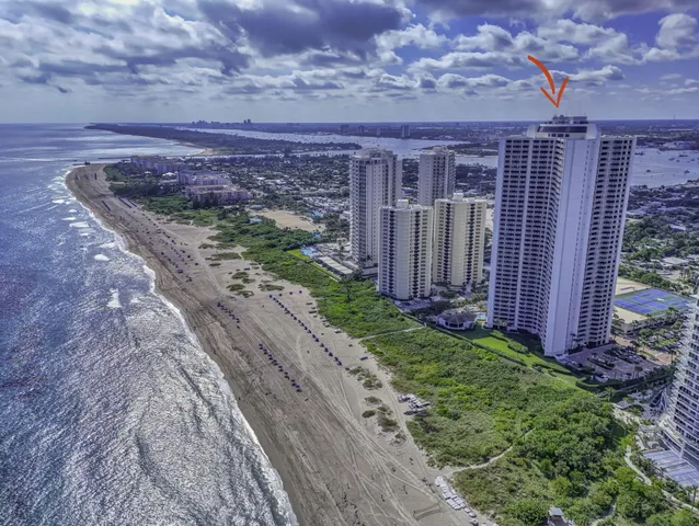 $739,000 | 3000 North Ocean Drive, Unit 14G, Singer Island, FL 33404