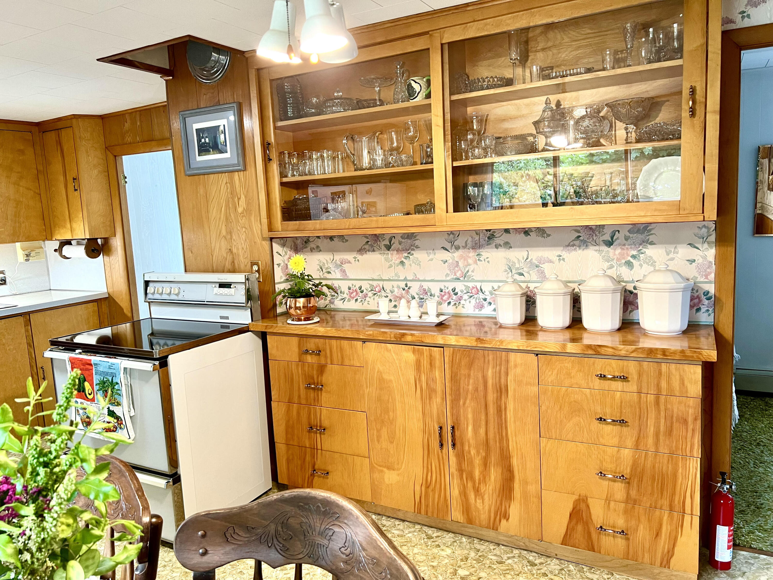 24 Shore Road Bass Harbor, ME 04653 - Photo 22 of 49 Kitchen
