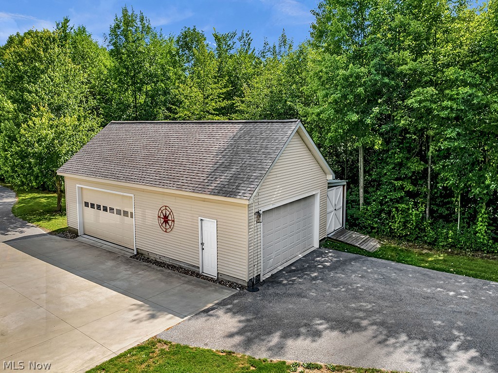 10719 Bartholomew Road Chagrin Falls, OH 44023 - Photo 34 of 35 Gallery Image 34