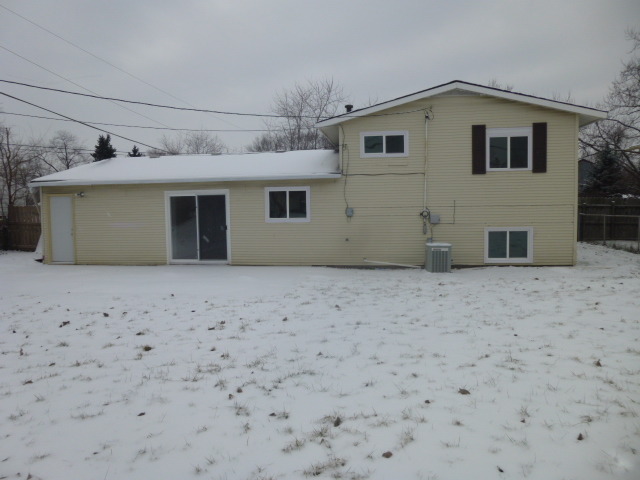 577 Redwood Road Bolingbrook, IL 60440 - Photo 20 of 20 a house view with a backyard