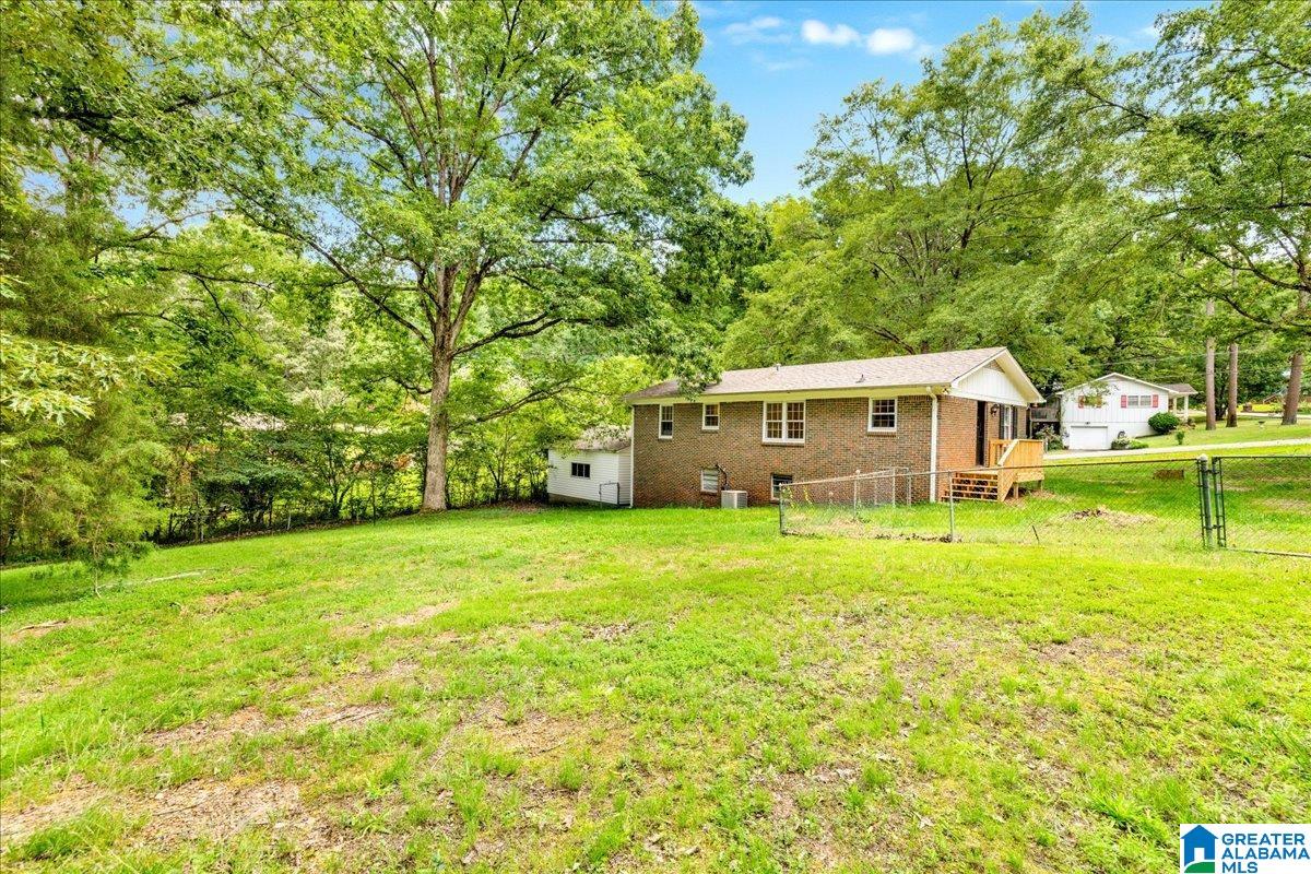 2001 Eugene Street Fultondale, AL 35068 - Photo 6 of 21