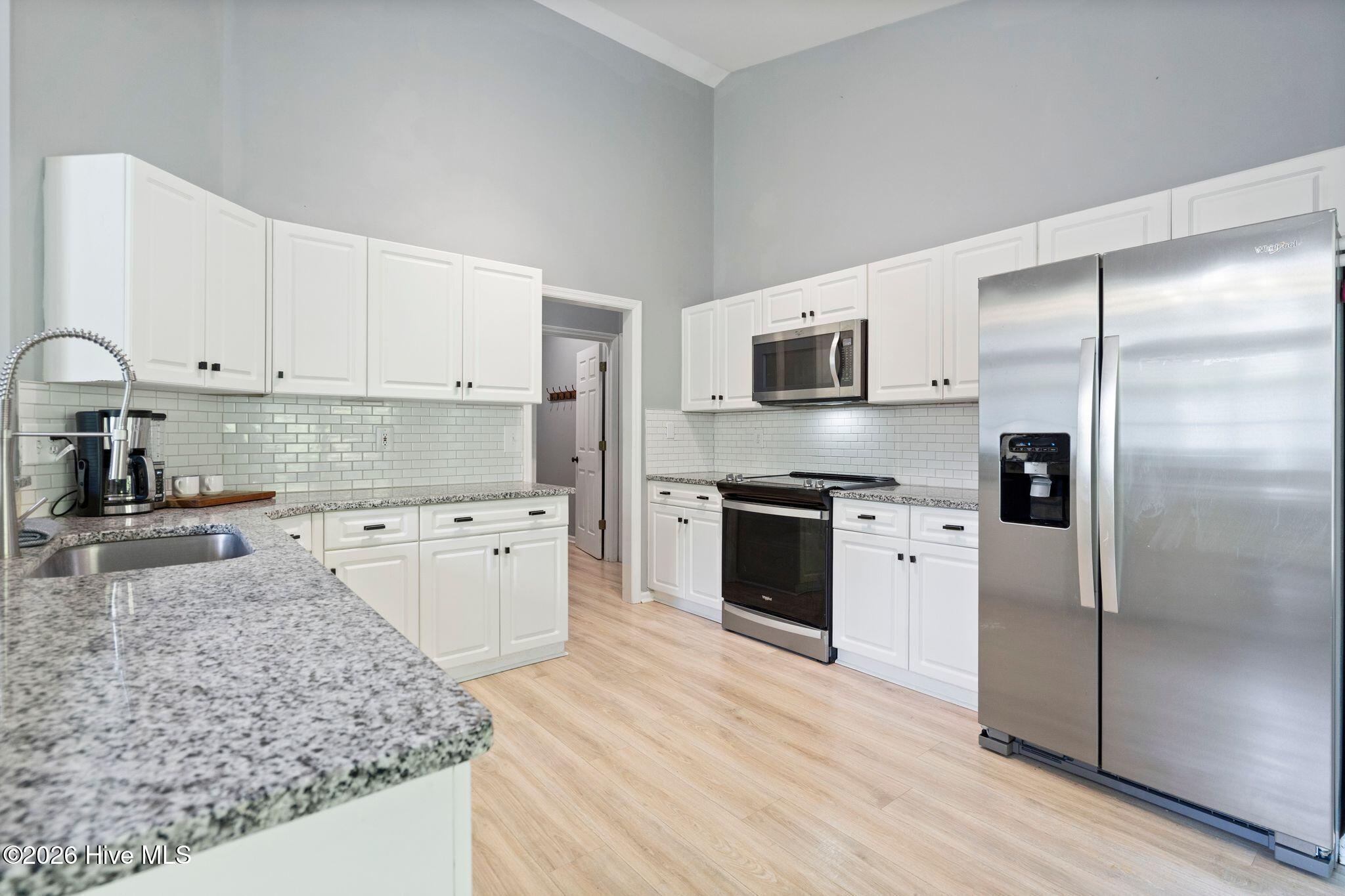 1128 Mill Run Road Sneads Ferry, NC 28460 - Photo 11 of 65 Kitchen